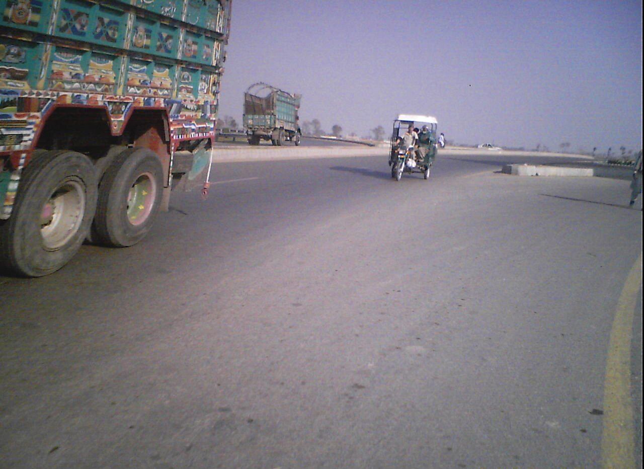 Traffic entering Okara from the bypass on the GT Road